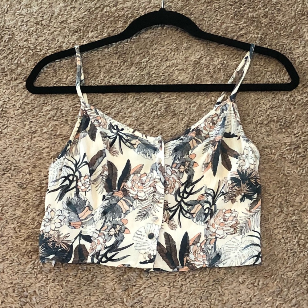 Kendall & Kylie Floral Crop Top